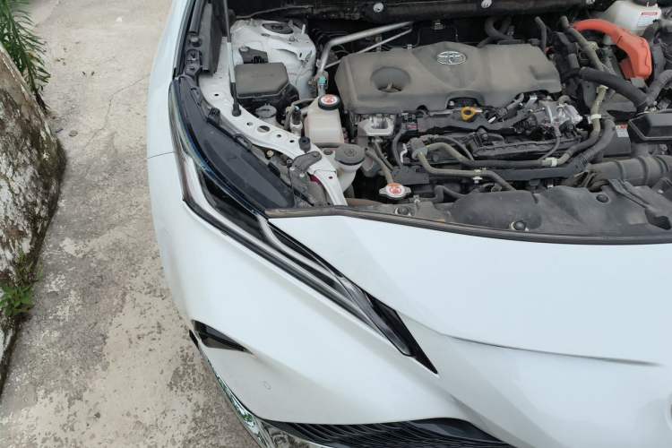 Used Toyota Venza 2022 Dual-Engine 2.5L CVT Four-Wheel Drive Supreme Edition Engine Bay Right