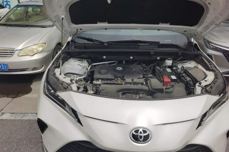 Used Toyota Venza 2022 2.0L CVT Two-Wheel Drive Luxury Edition Engine Bay Right