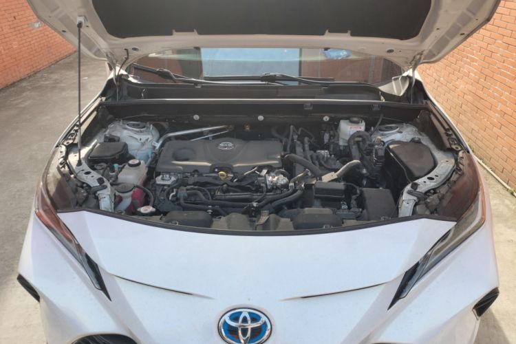Used Toyota Venza 2022 Dual-Engine 2.5L CVT Two-Wheel Drive Prestige Edition Engine Bay