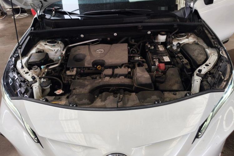 Used Toyota Venza 2022 2.0L CVT Two-Wheel Drive Prestige Edition Engine Bay