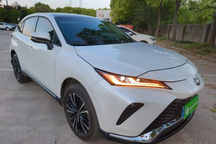 Used Toyota Venza 2022 2.0L CVT Two-Wheel Drive Prestige Edition Exterior 1