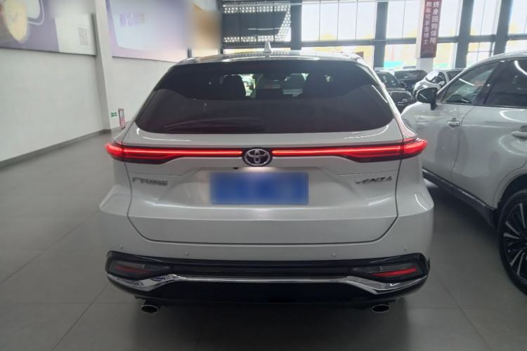Used Toyota Venza 2022 2.0L CVT Two-Wheel Drive Prestige Edition Exterior 4