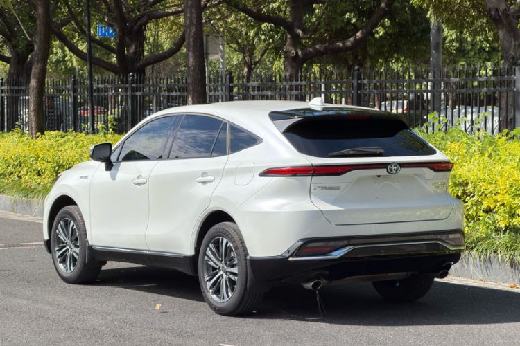 Used Toyota Venza 2022 Dual-Engine 2.5L CVT Two-Wheel Drive Luxury Edition Exterior 4
