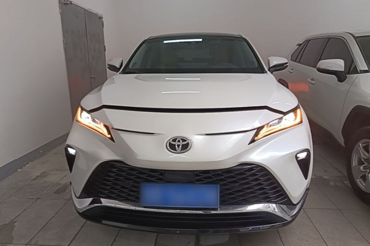 Used Toyota Venza 2022 2.0L CVT Two-Wheel Drive Prestige Edition Front