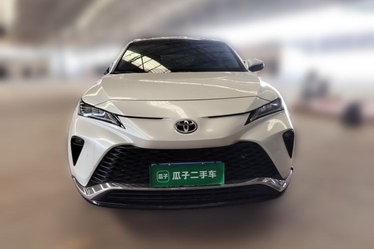 Used Toyota Venza 2022 2.0L CVT Two-Wheel Drive Luxury Edition Front