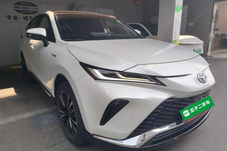 Used Toyota Venza 2022 Dual-Engine 2.5L CVT Four-Wheel Drive Supreme Edition Front Right 45 Deg