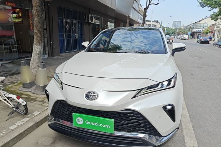 Used Toyota Venza 2022 2.0L CVT Two-Wheel Drive Prestige Edition Front