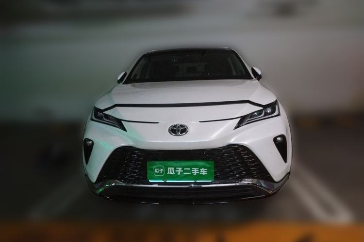 Used Toyota Venza 2022 2.0L CVT Two-Wheel Drive Prestige Edition Front