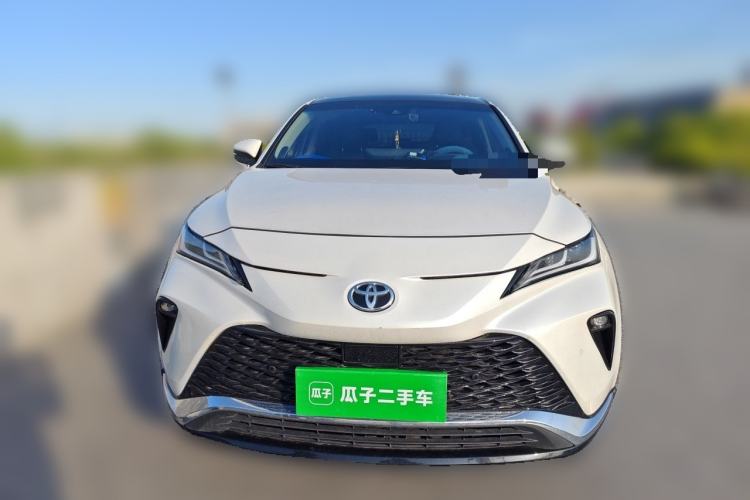 Used Toyota Venza 2022 2.0L CVT Two-Wheel Drive Prestige Edition Front
