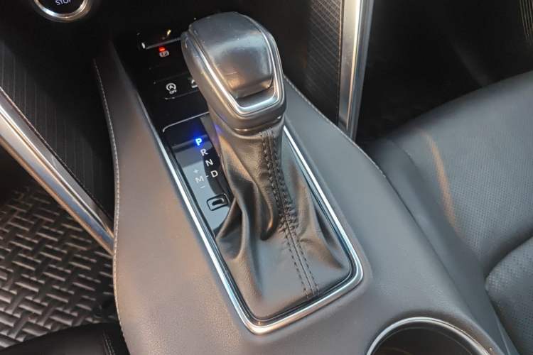 Used Toyota Venza 2022 2.0L CVT Four-Wheel Drive Supreme Edition Gear Lever