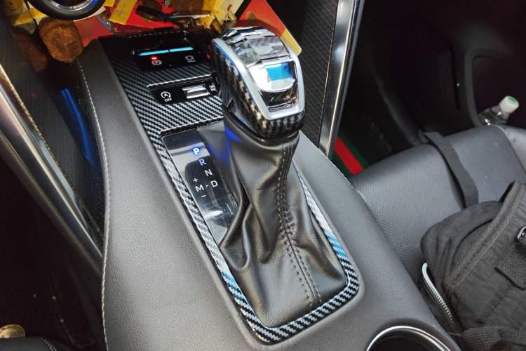 Used Toyota Venza 2022 2.0L CVT Two-Wheel Drive Prestige Edition Gear Lever