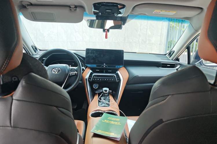 Used Toyota Venza 2022 Dual-Engine 2.5L CVT Two-Wheel Drive Prestige Edition Headliner