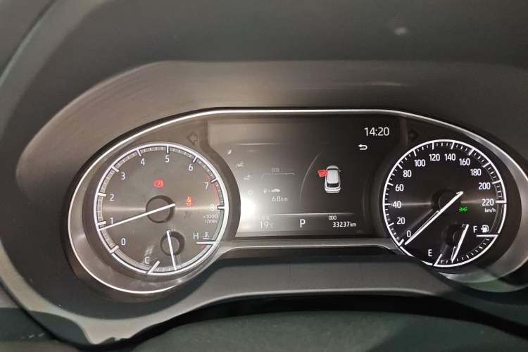 Used Toyota Venza 2022 2.0L CVT Two-Wheel Drive Luxury Edition Instrument Cluster