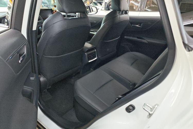 Used Toyota Venza 2022 Dual-Engine 2.5L CVT Two-Wheel Drive Luxury Edition Interior 1