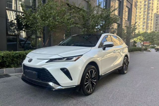 Ojetý Toyota Venza 2022 2.0L CVT Two-Wheel Drive Prestige Edition
