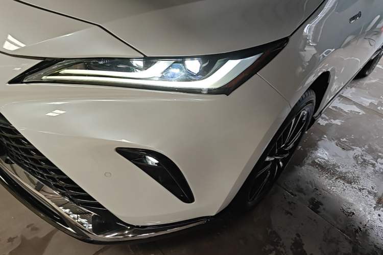 Used Toyota Venza 2022 Dual-Engine 2.5L CVT Two-Wheel Drive Prestige Edition Left Front Headlight