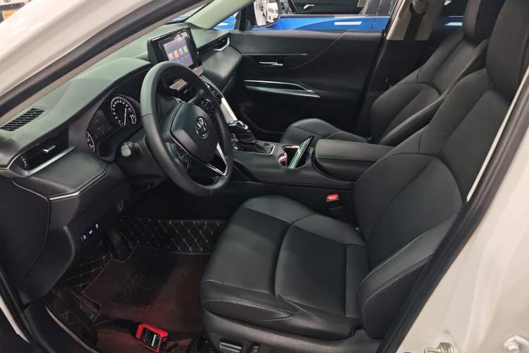 Used Toyota Venza 2022 2.0L CVT Two-Wheel Drive Luxury Edition Left Front Seat