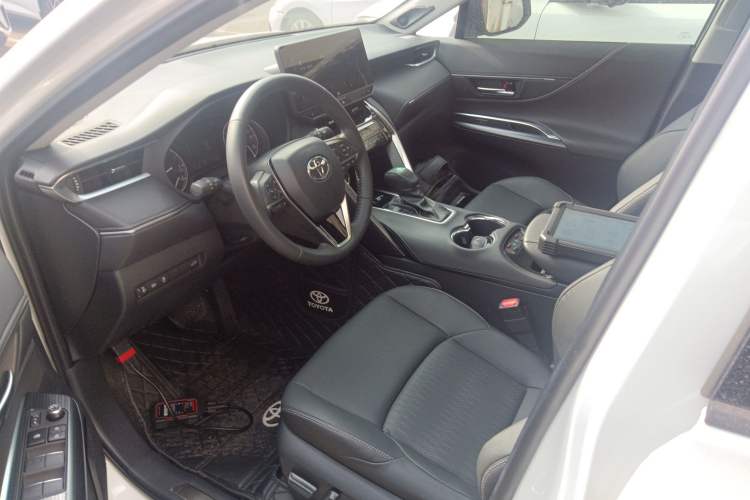 Used Toyota Venza 2022 2.0L CVT Two-Wheel Drive Prestige Edition Left Front Seat