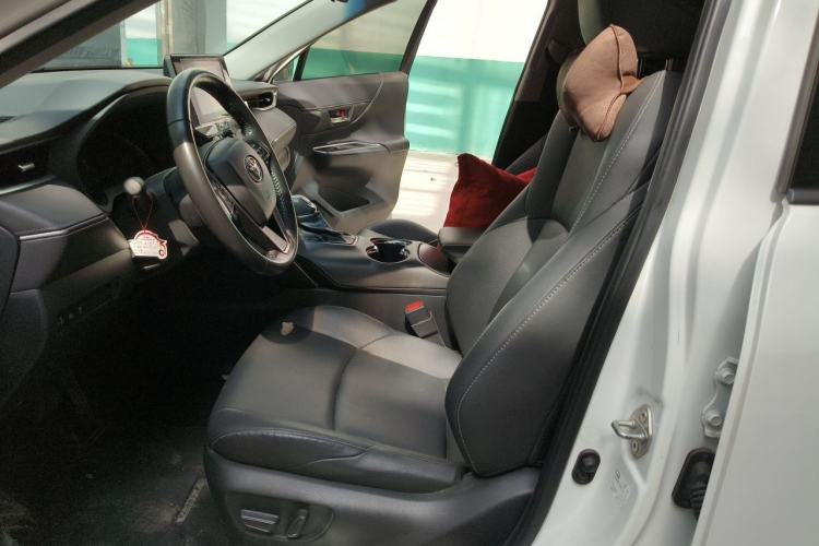 Used Toyota Venza 2022 2.0L CVT Two-Wheel Drive Luxury Edition Left Front Seat