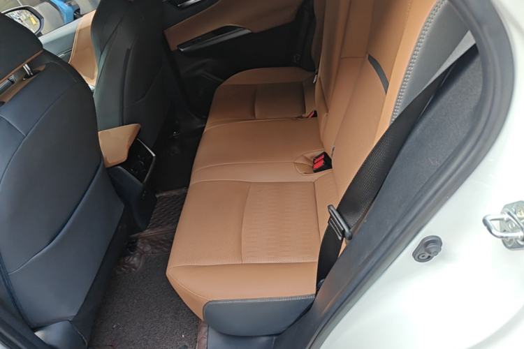 Used Toyota Venza 2022 2.0L CVT Two-Wheel Drive Prestige Edition Left Rear Seat