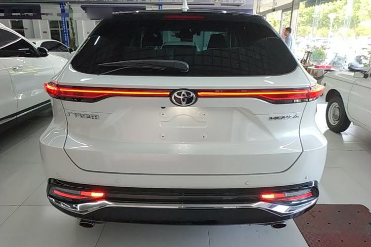 Used Toyota Venza 2022 2.0L CVT Two-Wheel Drive Prestige Edition Rear
