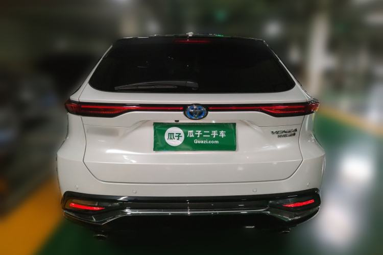 Used Toyota Venza 2022 Dual-Engine 2.5L CVT Two-Wheel Drive Prestige Edition Rear