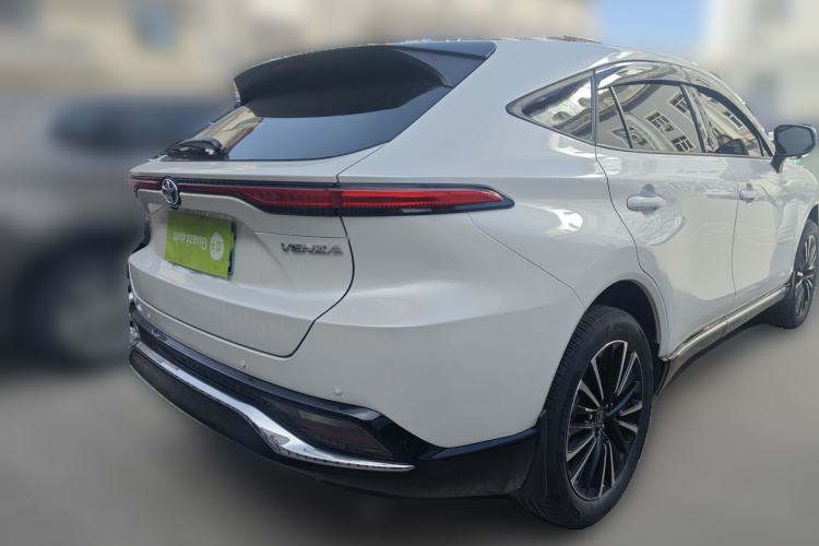 Used Toyota Venza 2022 2.0L CVT Two-Wheel Drive Prestige Edition Rear Right 45 Deg