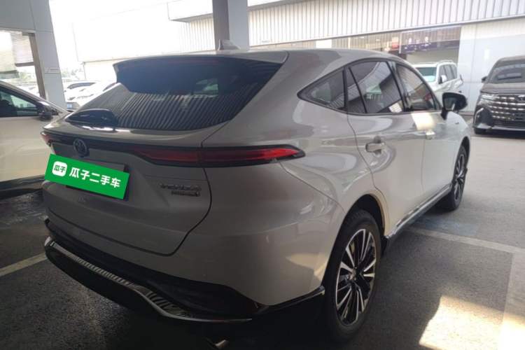 Used Toyota Venza 2022 Dual-Engine 2.5L CVT Four-Wheel Drive Supreme Edition Rear Right 45 Deg