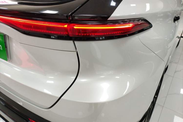 Used Toyota Venza 2022 2.0L CVT Two-Wheel Drive Prestige Edition Right Rear Taillight