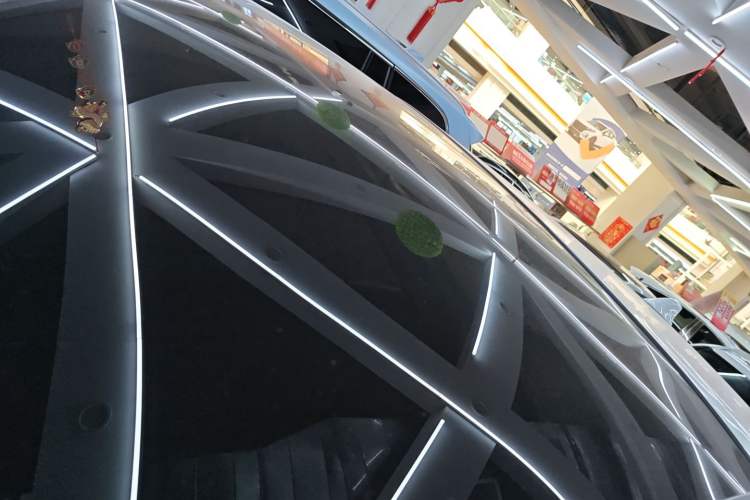 Used Toyota Venza 2022 Dual-Engine 2.5L CVT Two-Wheel Drive Luxury Edition Roof