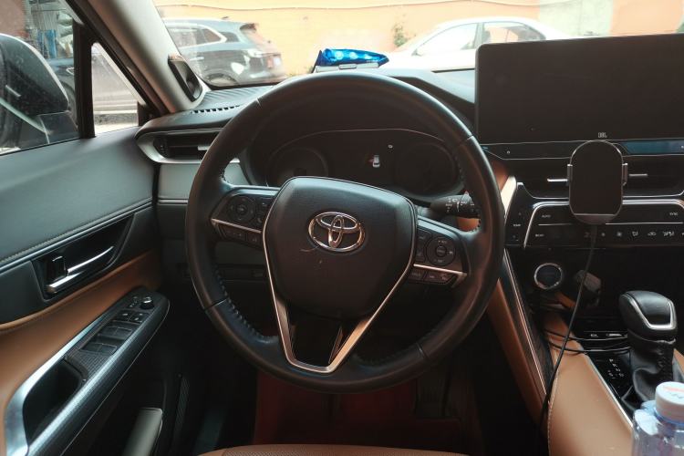 Used Toyota Venza 2022 Dual-Engine 2.5L CVT Two-Wheel Drive Prestige Edition Steering Wheel