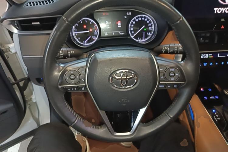 Used Toyota Venza 2022 2.0L CVT Two-Wheel Drive Prestige Edition Steering Wheel