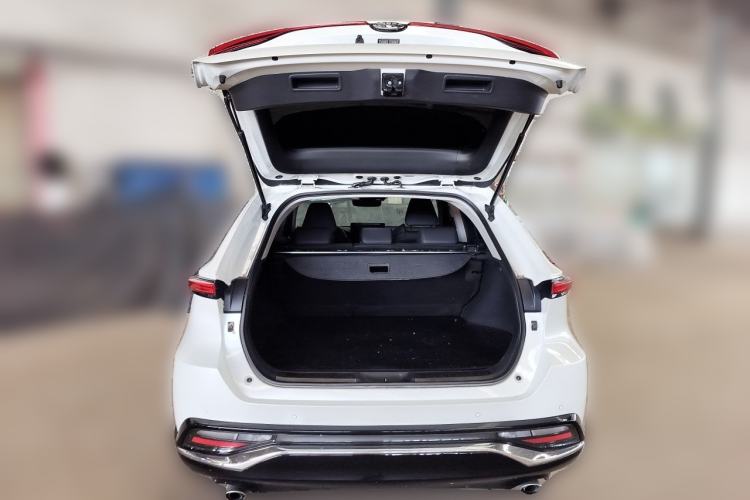 Used Toyota Venza 2022 2.0L CVT Two-Wheel Drive Luxury Edition Trunk