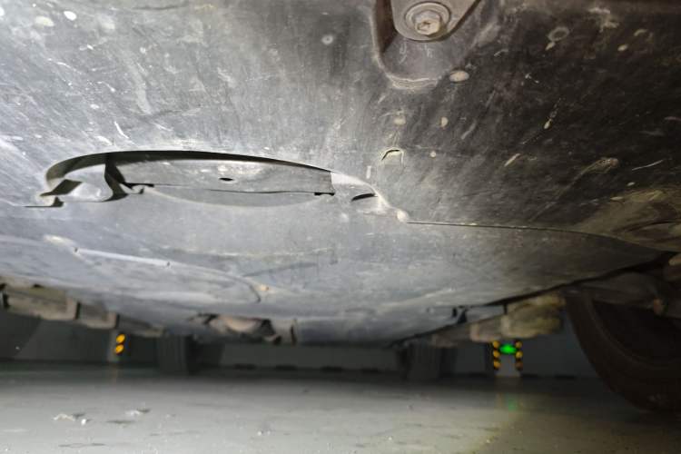Used Toyota Venza 2023 2.0L CVT Two-Wheel Drive Prestige Version Chassis Front