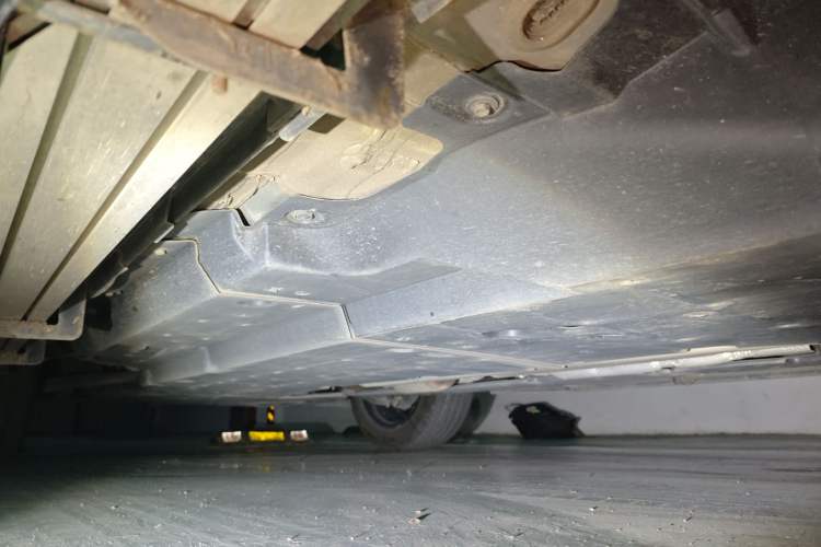 Used Toyota Venza 2023 2.0L CVT Two-Wheel Drive Prestige Version Chassis Rear Left