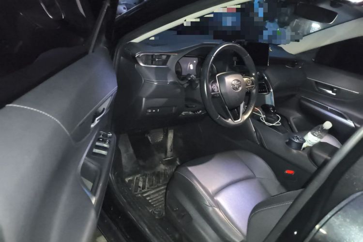 Used Toyota Venza 2023 2.0L CVT Two-Wheel Drive Luxury Edition Driver Seat