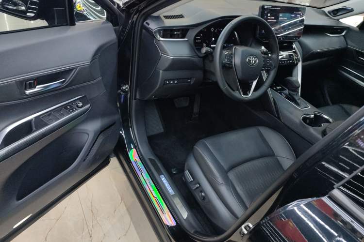 Used Toyota Venza 2023 2.5L Smart Electric Hybrid Dual-Drive Prestige Version Driver Seat