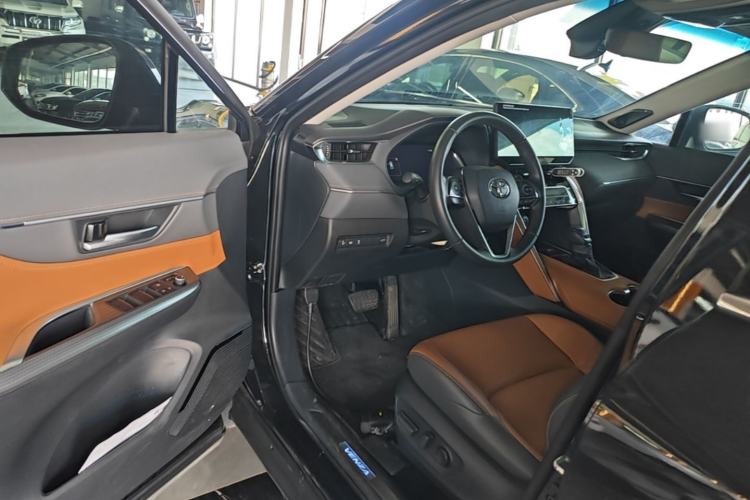 Used Toyota Venza 2023 2.0L CVT Two-Wheel Drive Prestige Version Driver Seat