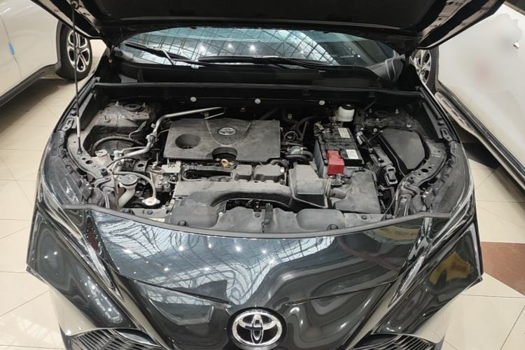 Used Toyota Venza 2023 2.0L CVT Two-Wheel Drive Luxury Edition Engine Bay