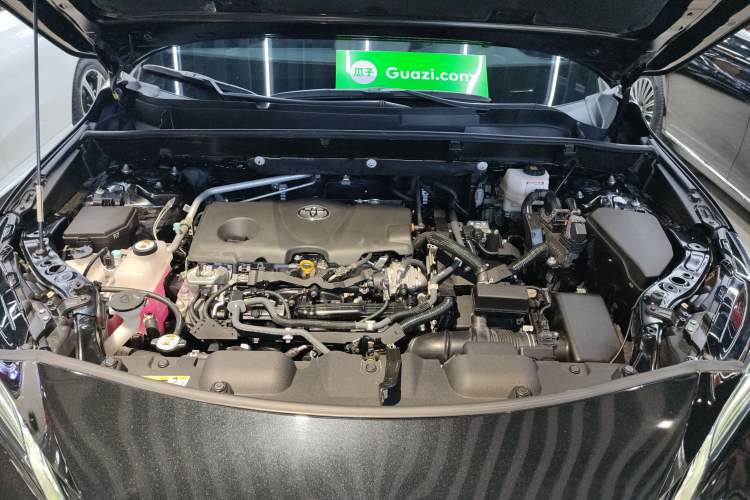 Used Toyota Venza 2023 2.5L Smart Electric Hybrid Dual-Drive Prestige Version Engine Bay
