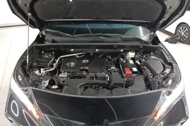 Used Toyota Venza 2023 2.0L CVT Two-Wheel Drive Luxury Edition Engine Bay