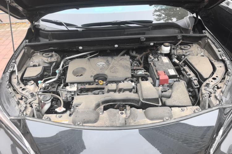 Used Toyota Venza 2023 2.0L CVT Two-Wheel Drive Prestige Version Engine Bay