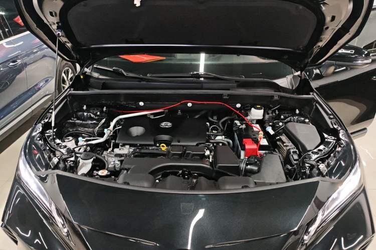 Used Toyota Venza 2023 2.0L CVT Two-Wheel Drive Luxury Edition Engine Bay