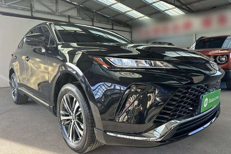Used Toyota Venza 2023 2.0L CVT Two-Wheel Drive Luxury Edition Exterior 2