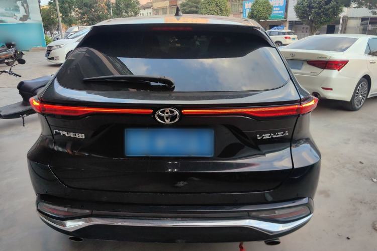 Used Toyota Venza 2023 2.0L CVT Two-Wheel Drive Prestige Version Exterior 4
