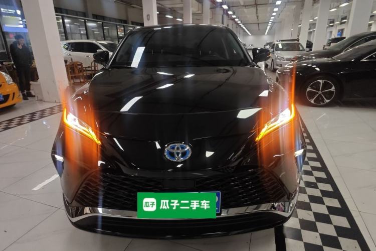 Used Toyota Venza 2023 2.5L Smart Electric Hybrid Dual-Drive Prestige Version Front