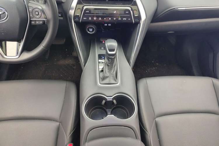 Used Toyota Venza 2023 2.0L CVT Two-Wheel Drive Luxury Edition Gear Lever