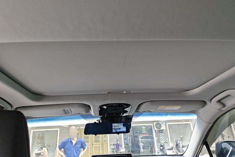 Used Toyota Venza 2023 2.0L CVT Two-Wheel Drive Luxury Edition Headliner