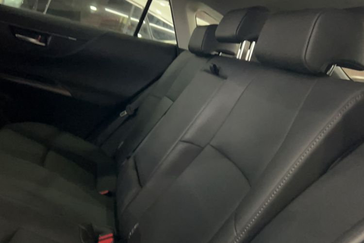 Used Toyota Venza 2023 2.5L Smart Electric Hybrid Dual-Drive Luxury Edition Interior 1