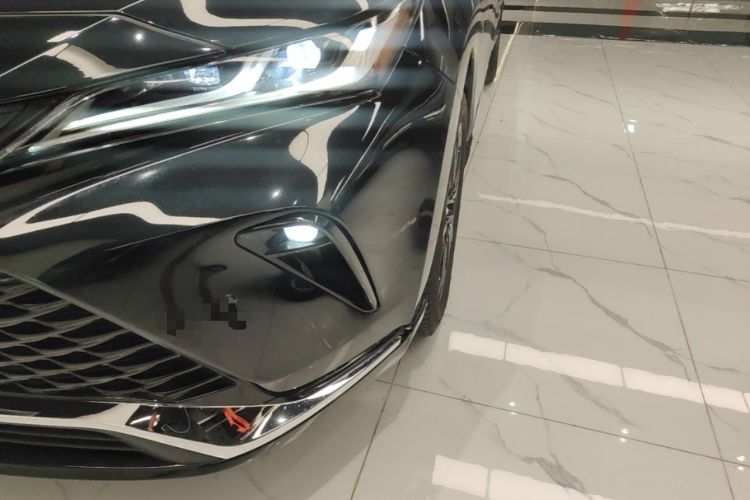 Used Toyota Venza 2023 2.5L Smart Electric Hybrid Dual-Engine Four-Wheel Drive Supreme Edition Left Front Headlight